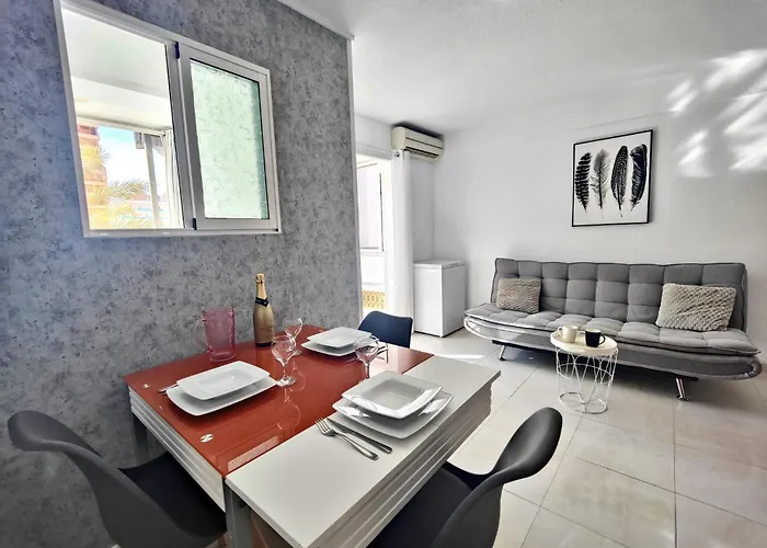 Versailles 2-9 Apartament